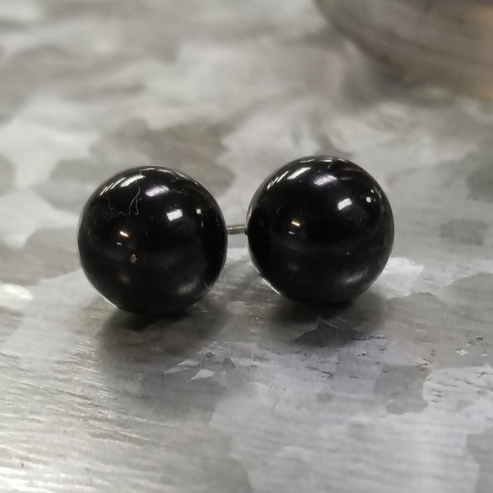 New 9mm Black Ball Stud Earrings